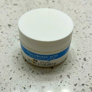 skincare Hyaluronic Acid Moisturizing Cream 2.1 OZ